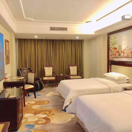 Vienna Hotel Guangzhou Shiling Esterno foto